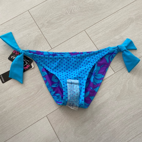 Malibu Swim Reversible Bikini Bottom - Picture 4 of 4